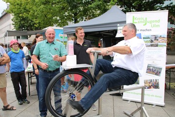 Tag der Milch am Mnsterplatz in Ulm