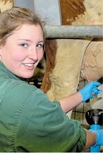 Anna Kohler aus Trossingen wurde vor zwei Jahren beim Bundesmelkwettbewerb Zweite. Wer bei der Vorstufe, dem Landesmelkwettbewerb mitmachen will, der kann sich bis 26. Januar am LAZBW in Aulendorf anmelden.