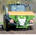 Mit der neuen Druckdosierung können bis 12 t/h ausgebracht werden.