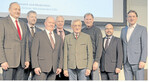 Beim jährlich stattfindenden Fachforum Milch des DBV diskutierten auf der Grünen Woche (v. l.): Joachim Rukwied, Jan Heusmann, Karsten Schmal, Peter Lüschow, Albert Deß, Peter Hettlich, Klaus Fontaine und Günter Felßner. Später kamen noch Dr. Wilhelm Priesmeier und Alois Gerig hinzu.