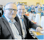 Ralph Wonnemann (l.), Omira, und der Europaabgeordnete Norbert Lins zeigten sich erleichtert, dass die EU die Magermilchpulverbestände jetzt erst einmal nicht auslagert.