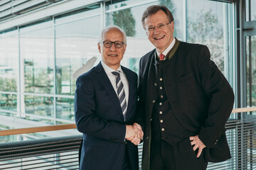 Weiteres Wachstum im deutschen Markt ist das Ziel: BayWa Vorstandsmitglied Roland Schuler (l.) und Heinz Pttinger.
