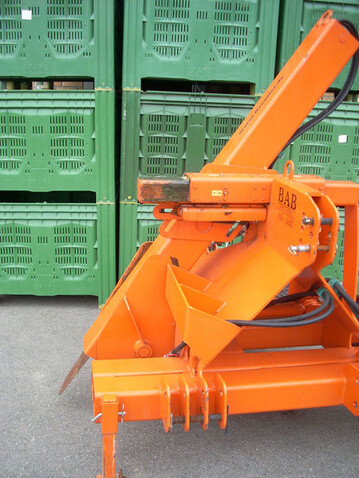 Wurzelschnittgeräte mit schrägem statt geradem Messer zeigen eine deutlich stärkere Wirkung.