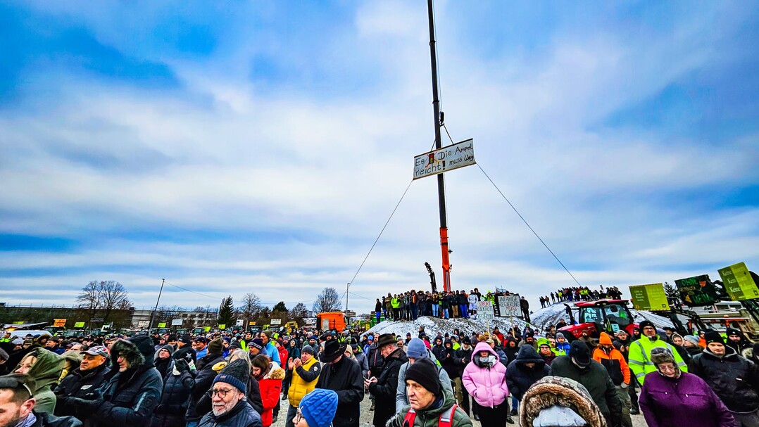 Vom 8. bis 15. Januar 2024 finden in ganz Baden-Wrttemberg, wie hier in Reutlingen, und bundesweit Proteste und Demonstrationen von Landwirten statt. Hintergrund sind die geplanten Beihilfe-Krzungen der Bundesregierung.