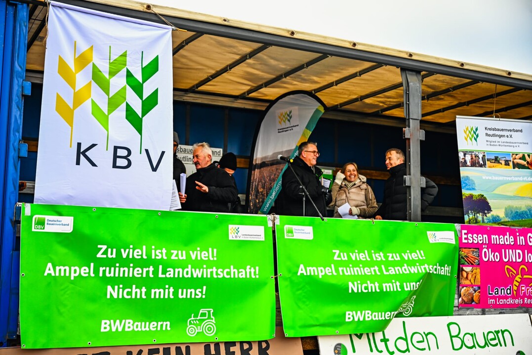 Vom 8. bis 15. Januar 2024 finden in ganz Baden-Wrttemberg, wie hier in Reutlingen, und bundesweit Proteste und Demonstrationen von Landwirten statt. Hintergrund sind die geplanten Beihilfe-Krzungen der Bundesregierung.