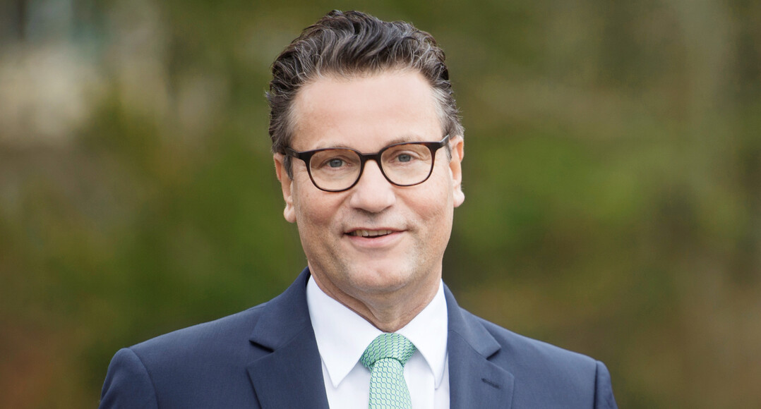 Peter Hauk, MdL, ist Minister fr Ernhrung, Lndlichen Raum und Verbraucherschutz in Baden-Wrttemberg