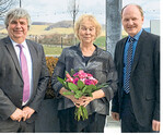 Ehrung von Dr. Beate Schumann durch Präsident Hans-Benno Wichert (r.) und Geschäftsführer Jörg Sauter.