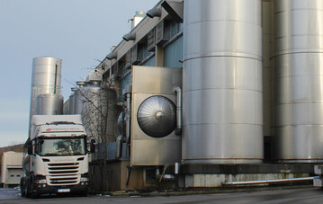 Die Milch ist knapp: Durch die geringere Anlieferungsmenge standen die Hersteller teilweise vor der Entscheidung, in welche Produktionsrichtung der Rohstoff priorisiert gelenkt werden sollte. Magermilchpulver und Butter wurden verstrkt hergestellt. 