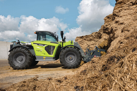 Ausgewhlte Teleskoplader von Claas gibt es jetzt in der Sonderlackierung Night Edition.