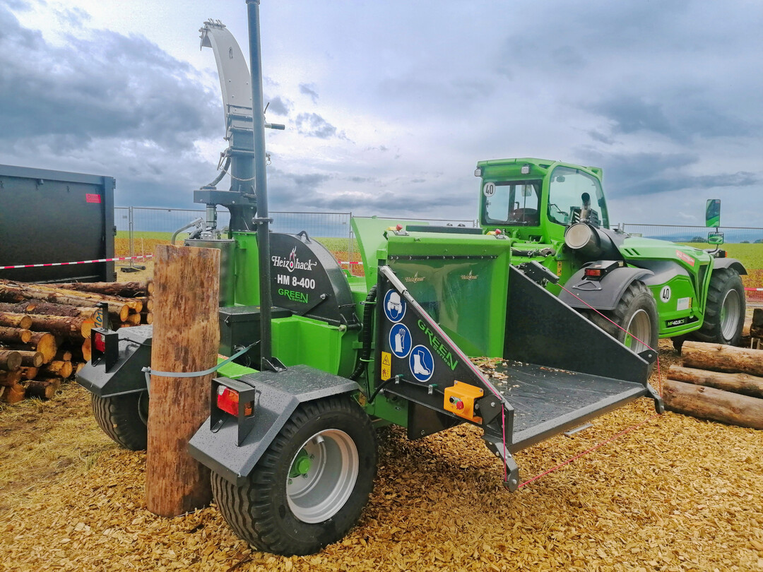 Der Heizohack HM 8-400 Green Series wurde berarbeitet.