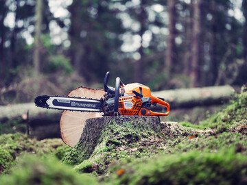 Die 564 XP ist die erste Husqvarna-Kettensge mit Kraftstoffeinspritzung.