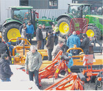 Neue und gebrauchte Landtechnik war bei der Hausausstellung in Hochmössingen ein Publikumsmagnet.