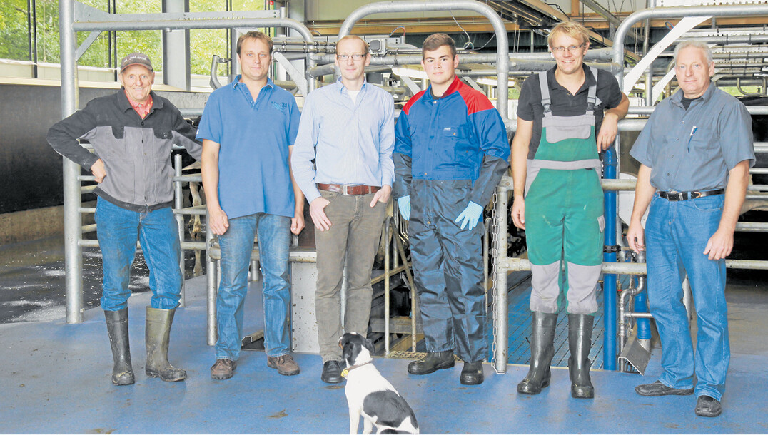 Mehrere Generationen arbeiten auf dem Betrieb Hand in Hand zusammen. Ob dies klassisch in angestammten Betriebszweigen oder mit neuen Standbeinen erfolgt, ist fr die Teilnahme am Wettbewerb nicht entscheidend.