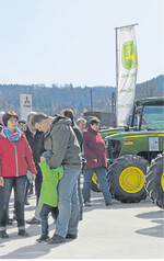 Gut besuchte Hausausstellungen bei den Firmen Knoblauch-Wohlgschaft.