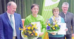 Vorsitzender Friedrich Reinhard (l.) und Geschäftsführer Reiner Müller (r.) ehrten die Betriebshelferinnen Ute Schmidt und Irmgard Pfeiffer für ihren langjährigen Einsatz beim Maschinenring Östlicher Tauberkreis.