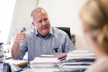 Prof. Dr. Reiner Doluschitz, Direktor des Food Security Center, leitet an der Universitt Hohenheim das Fachgebiet Agrarinformatik und Unternehmensfhrung und die Forschungsstelle fr Genossenschaftswesen