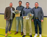 Ehrungen der Mitarbeiter: (v. l.) Vorsitzender Bernd Moll, Bernd Dietrich, Robert Wendel und Geschäftsführer Volker Diener.