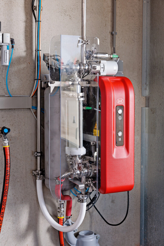 Der automatischen Milchfilter im Lely A5 Next reinigt sich selbststndig.