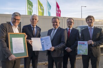 v. l.: Hanspeter Faas, Geschftsfhrer BUGA Heilbronn 2019 GmbH, Harry Mergel, Oberbrgermeister Stadt Heilbronn, Franz Untersteller, Minister fr Umwelt, Klima und Energiewirtschaft Baden-Wrttemberg, Stefan Widder, Justiziar bei der IHK Heilbronn-Franken, Thorsten Grantner, Geschftsfhrer OmniCert und unabhngiger EMAS-Umweltgutachter. 