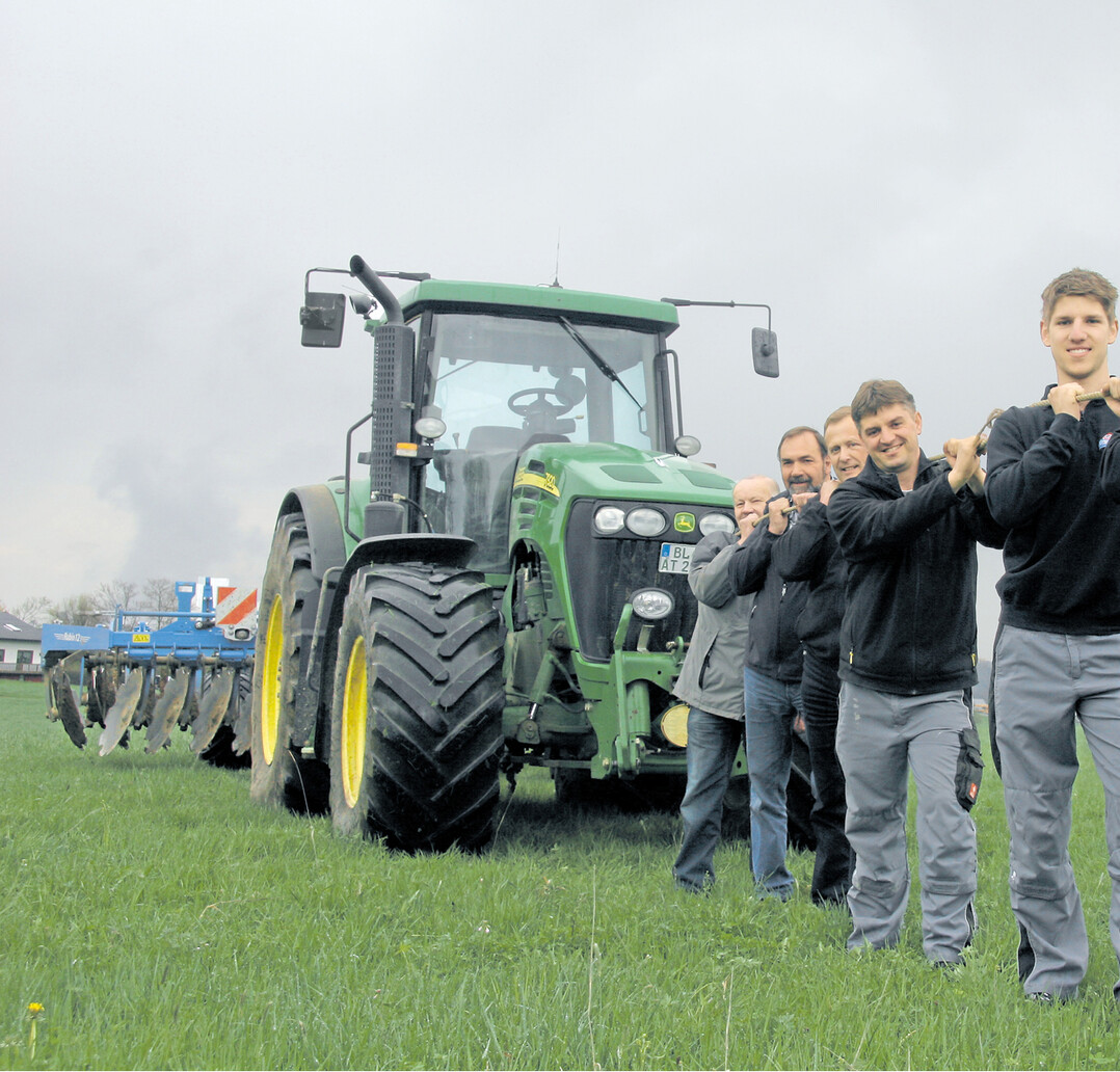 Es macht mehr Spaß zusammen, sind sich Werner Gühring, Norbert und Albert Eberhart, Matthias Hölle und sein Sohn Tobias sowie Tobias Vötsch (von links) einig.