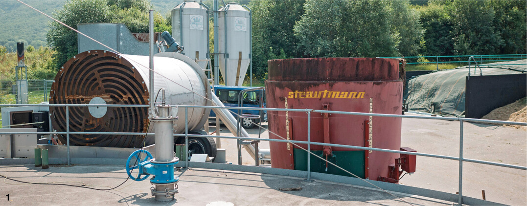 Kugelmhlen-Prototyp an der Forschungsbiogasanlage „Unterer Lindenhof" (links im Bild).