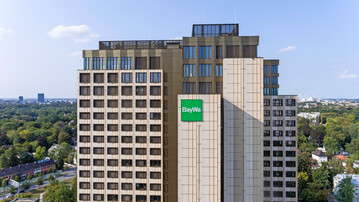 Komplizierter Schuldenabbau bei der BayWa: Sie kann wohl ihr Tochterunternehmen Cefetra nicht wie geplant an die First Dutch Group verkaufen. Doch mittlerweile gibt es eine neue Investorengruppe, die einsteigen will. 