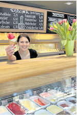 Bei Anja Preißing im Eiscafé an der Blau in Ulm gibt es zum Schlecken nur Hochwertiges aus Milch und echten Früchten. Künstliche Aromen, Bindemittel oder Palmfett sind tabu.