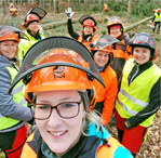 Gute Stimmung beim Motorsägenkurs des Kreislandfrauenvereins Ulm.