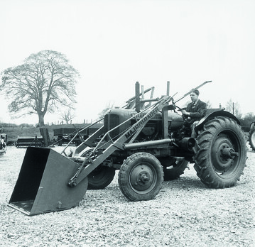 Nach ersten Kippern war der Major Loader von 1948 ein Vorsto in den Bereich des Ladens.