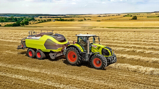 Mit der Quaderballenpresse Cubix sollen Durchsätze bis zu 70 Tonnen pro Stunde möglich sein.