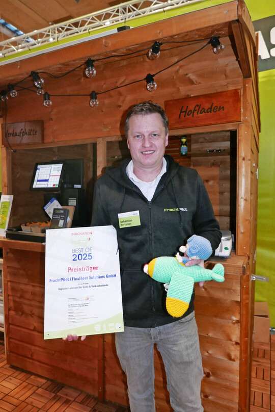 Dr. Sebastian Terlunen entwickelte fr die Firma Frachtpilot ein Programm (Tool) zur Verwaltung mehrerer Verkaufsstnde. Das brachte Frachtpilot einen Innovationspreis ein.