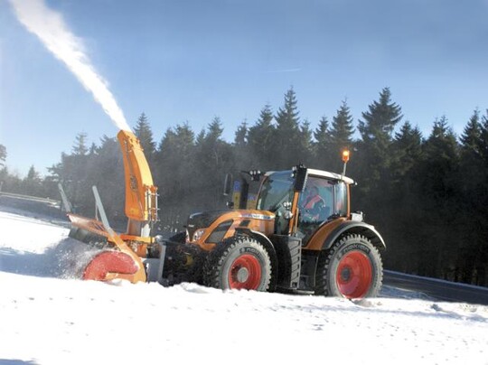Winterdienst - ein vielseitiges Aufgabenfeld fr Maschinenringe und ihre Mitglieder.