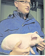 Junglandwirt Andreas Müller würde gerne für mehr Tierwohl sorgen.