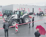 Die Valtra-Traktoren lockten mehr als 500 Besucher.