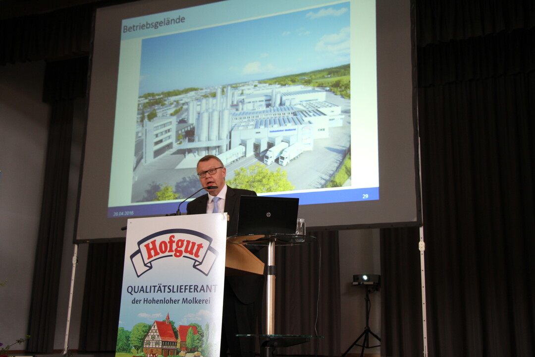 Der geschftsfhrende Vorstand, Martin Boschet, stellte den Geschftsbericht 2015 vor.