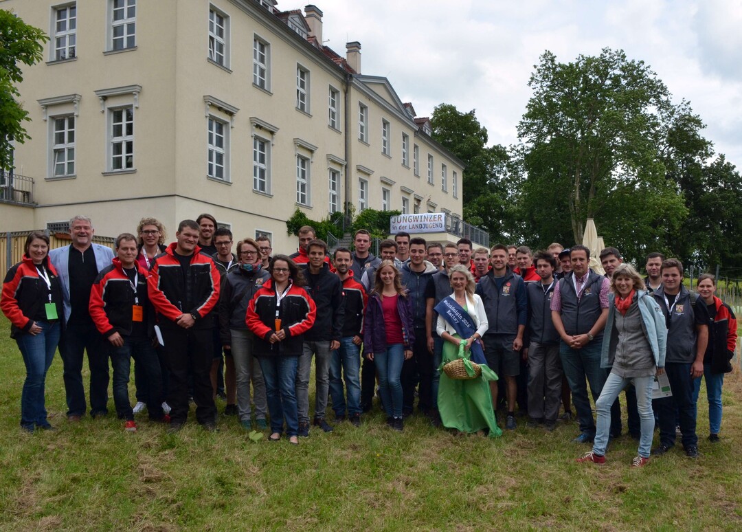 Nach der Theorie ging es in das 180 km entfernte Weingut Rattey fr die Praxisaufgaben.
