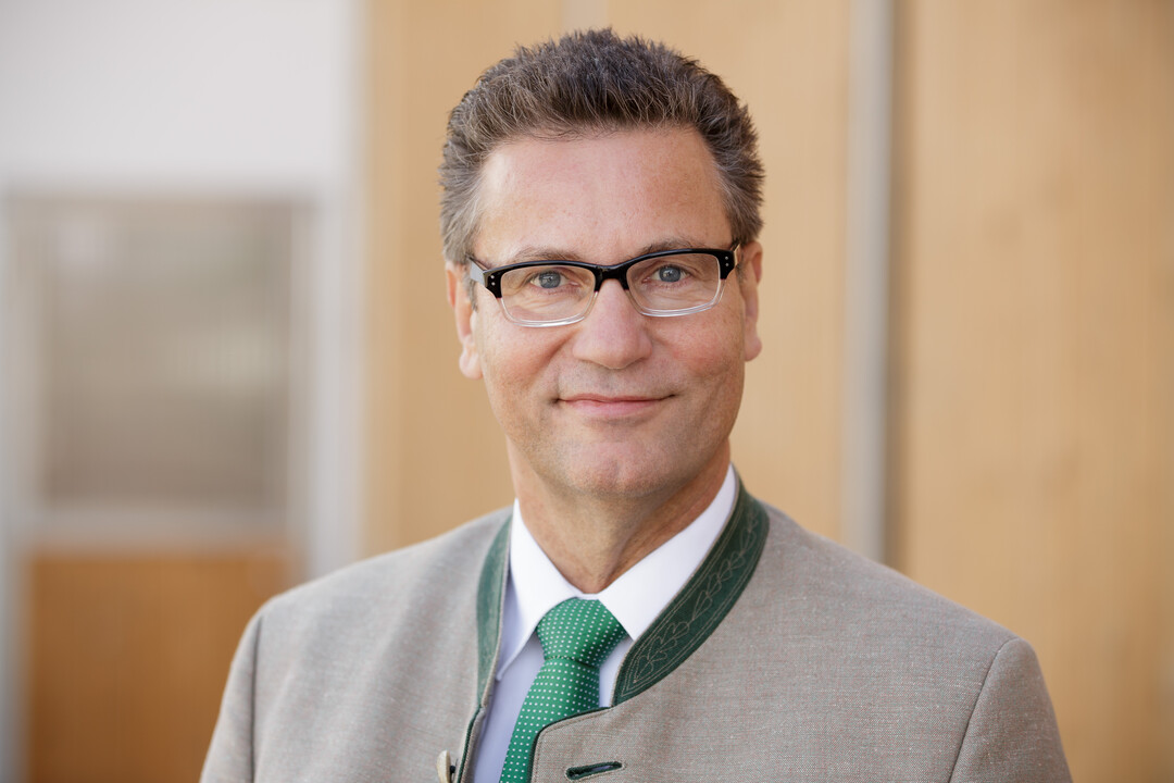 Minister Peter Hauk MdL