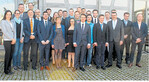 Die Absolventen der Wirtschafterklasse an der Akademie für Landbau in Kupferzell mit Gratulanten aus Verbänden und Politik.