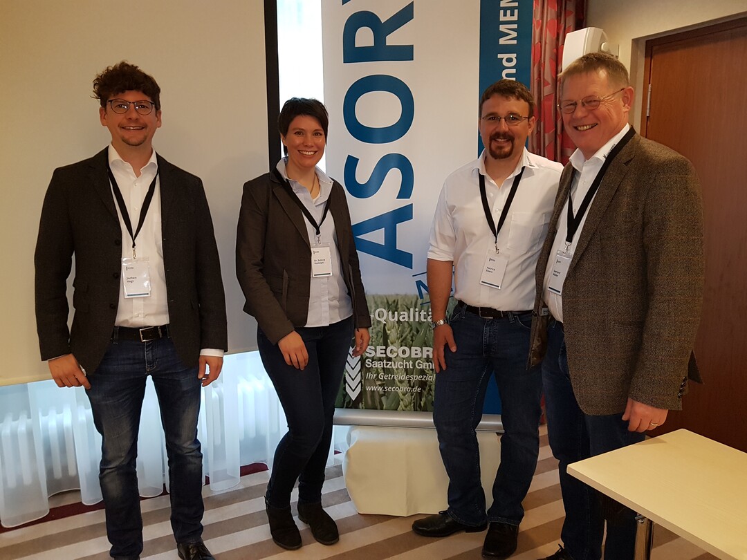 Team von Secobra Deutschland mit Vertriebsleiter Gerhard Mller (r.)