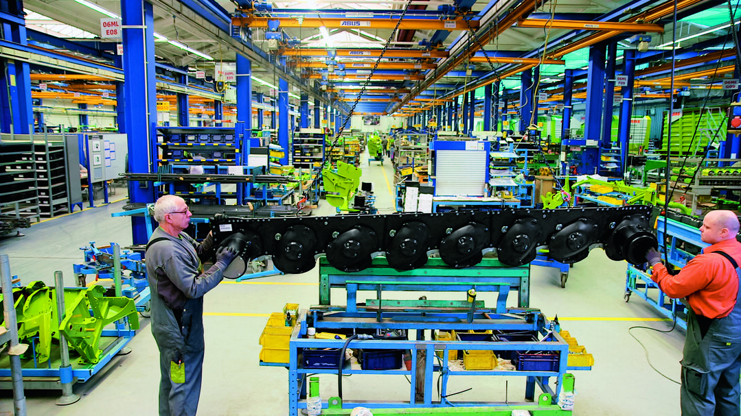   Die Landtechnikproduktion ist gut ausgelastet und hat mindestens fr das nchste halbe Jahr volle Auftragsbcher.