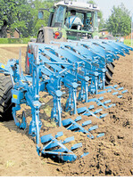 Gut 30 Prozent der Befragten haben einen Pflug von Lemken. Es folgen Kverneland und Rabe.