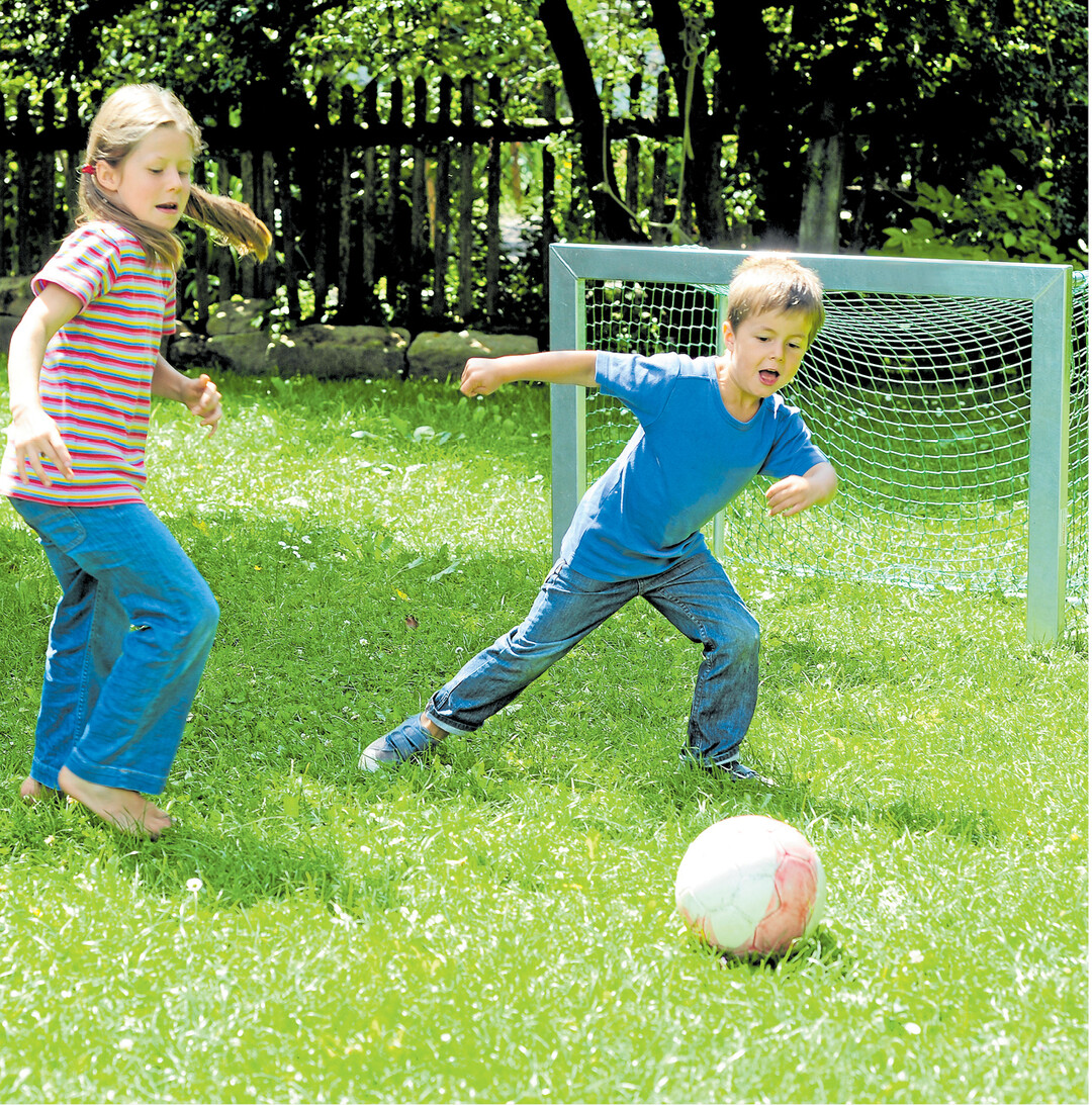 bild der woche Damit alle Fußballfans gut gerüstet für die Europameisterschaft sind, haben wir auf den folgenden sechs Seiten viele Infos und den Spielplan zusammengestellt. BWagrar lädt Sie zu einem Fußball-Forum ein, diskutieren Sie doch mit!
