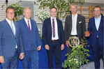 Jubiläumsabend in Kupferzell mit v. l. Minister Peter Hauk, Landrat Dr. Matthias Neth, Bürgermeister Christoph Spieles, Schulleiter Dr. Peter Grün und Bauernverbandschef Jürgen Maurer.