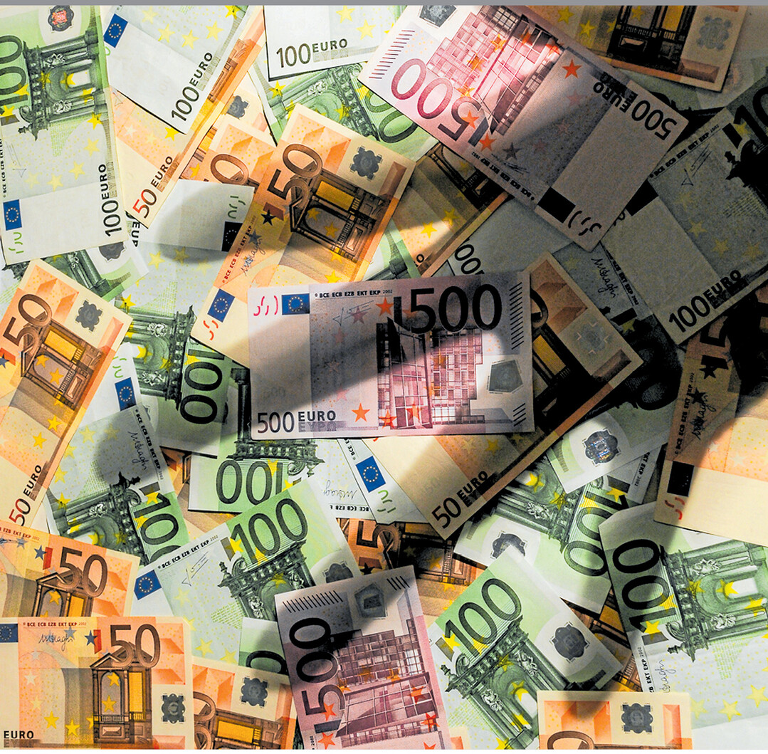 Alle wollen ans Geld.