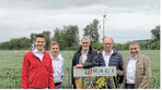 RAGT-Referenten nach der Fachpressekonferenz im Zuchtgarten Getreide in Buchbrunn (v. l.): Daniel Kloke, Florian Rekate, Dr. Thomas Mellinger, Geschäftsführer der RAGT Saaten Deutschland GmbH, Holger Milk und Gerhard Banzer.