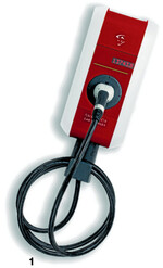 1 Mit dem Smartfox Car Charger können Elektrofahrzeuge entweder nur mit eigenem Überschussstrom oder im Schnelllademodus mit bis zu 22 kW Leistung geladen werden.