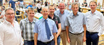 In Oberschefflenz dabei (v. l.): Rainer Houck, Bürgermeister der Gemeinde Schefflenz, Udo Holder vom Vorstand des Kreisbauernverbandes, Albert Gramling, Vorsitzender des Kreisbauernverbandes und die Vorstandsmitglieder Samuel Baier und Alois Gerig sowie Geschäftsführer Andreas Sigmund und Dr. Dominik Modrzejewski, Referent im Landesbauernverband Baden-Württemberg.