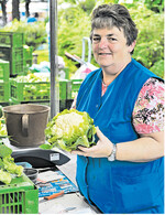 Die neue Jahreshinzuverdienstgrenze ermöglicht auch Frührentnern über mehrere Monate ohne Renteneinbußen Vollzeit zu arbeiten, etwa zu Erntezeiten.