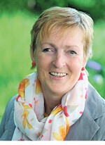 Die Präsidentinnen Marie-Luise Linckh vom LandFrauenverband Württemberg-Baden,