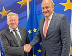 Rukwied (r.) trifft EU-Agrarkommissar Wojciechowski